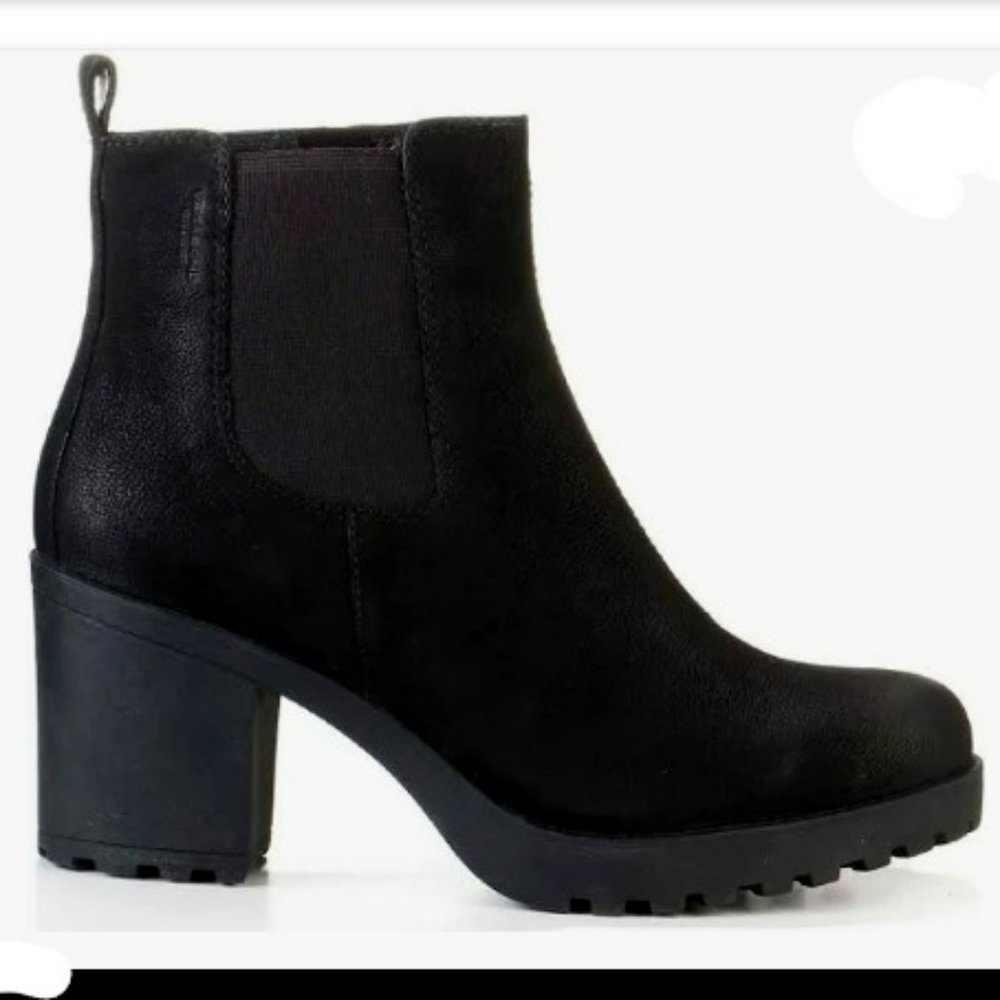 Vagabond Grace Chelsea Boots